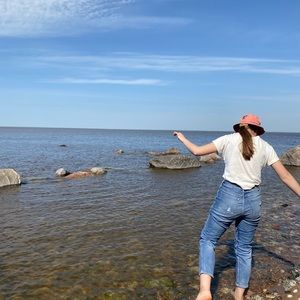 Meet your Posher, Melanie